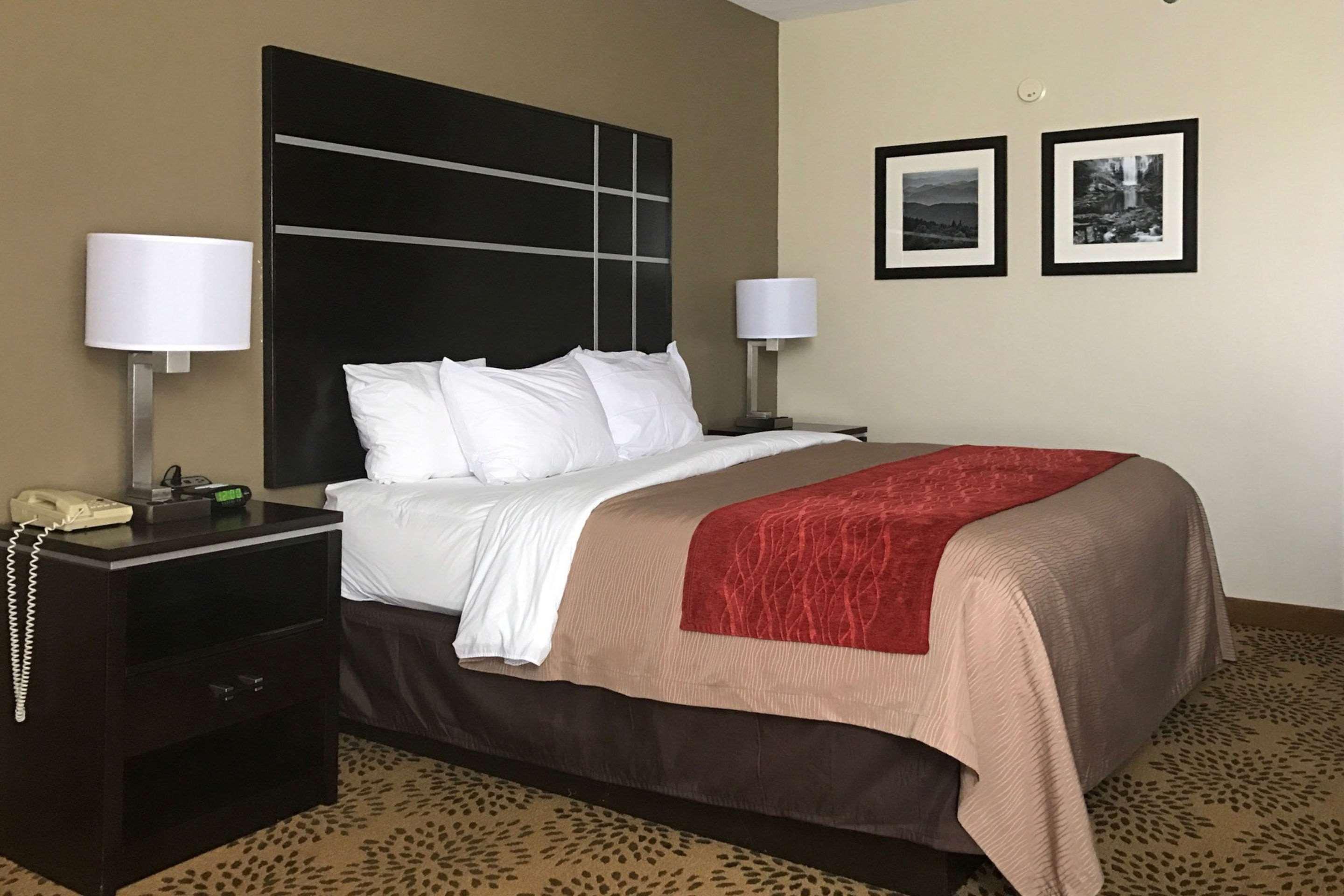 Comfort Inn North Of Asheville Mars Hill Eksteriør bilde