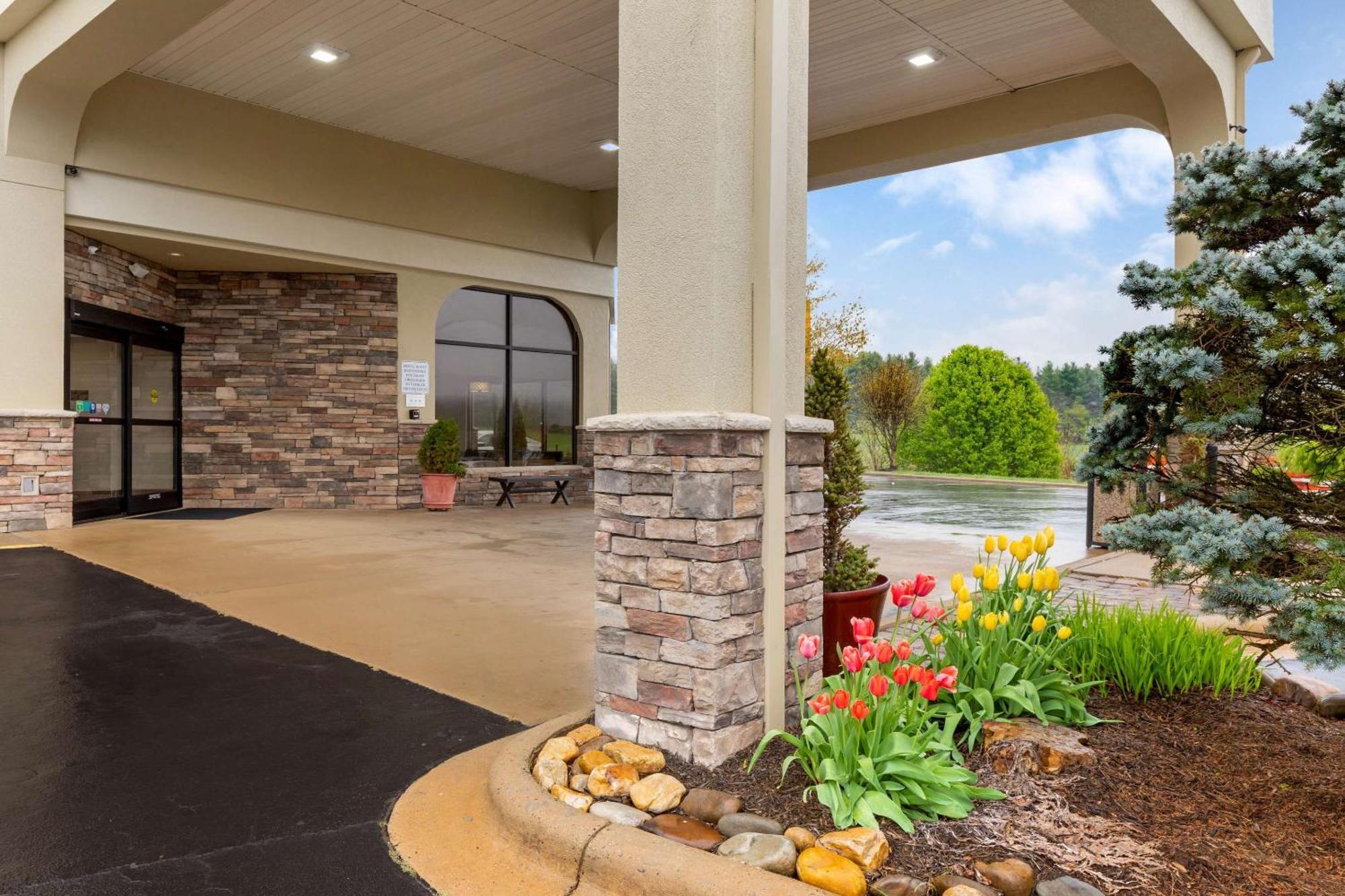 Comfort Inn North Of Asheville Mars Hill Eksteriør bilde