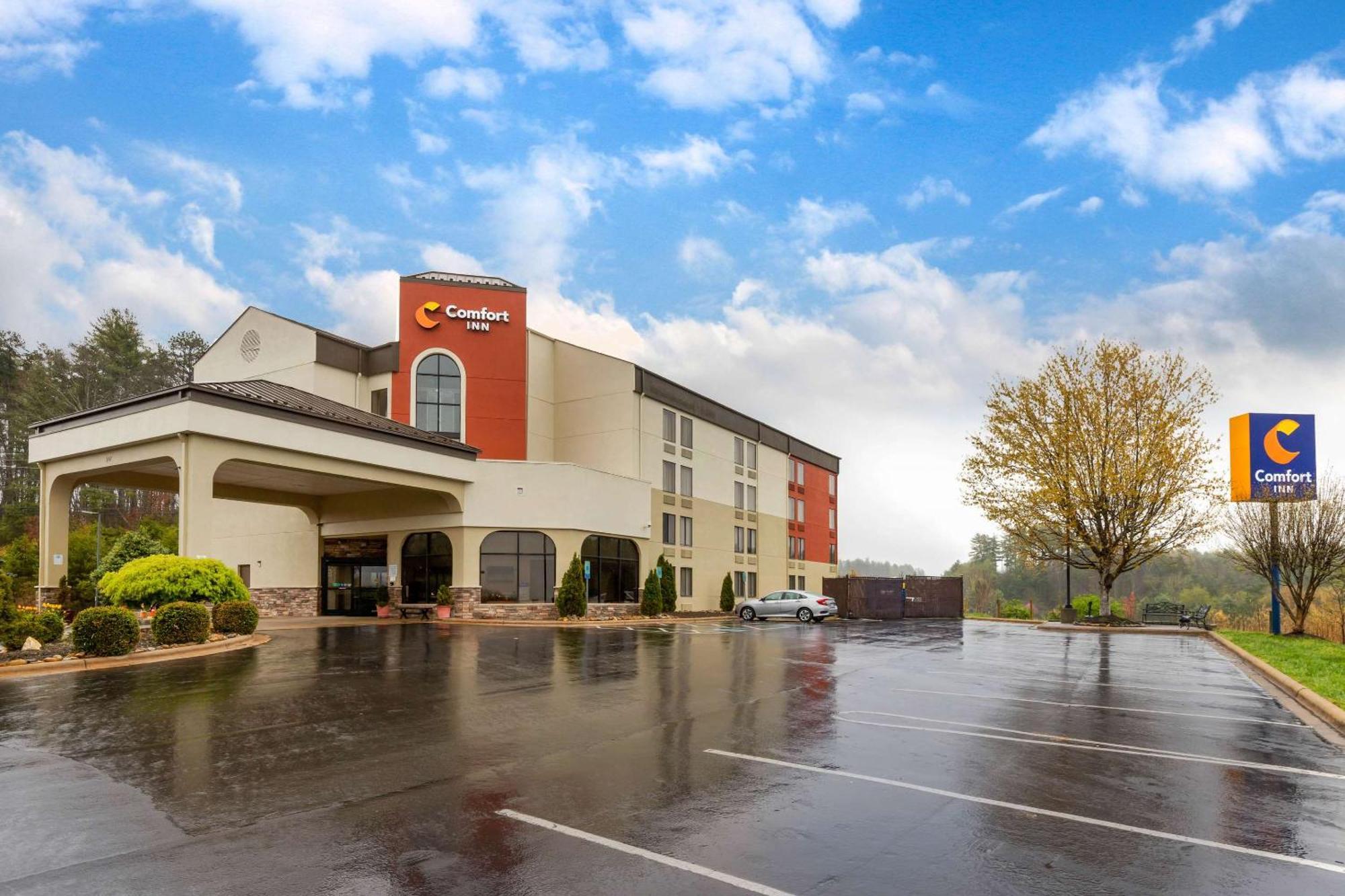 Comfort Inn North Of Asheville Mars Hill Eksteriør bilde